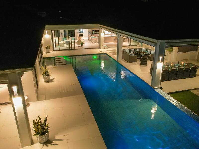 Jolly Beach House , Jolly Harbour  