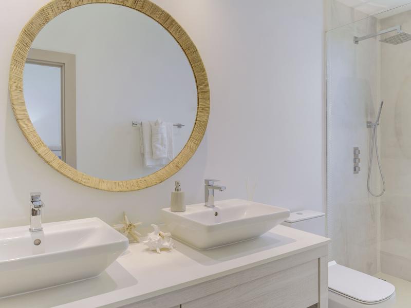 The White House At Porters Place , Porters  