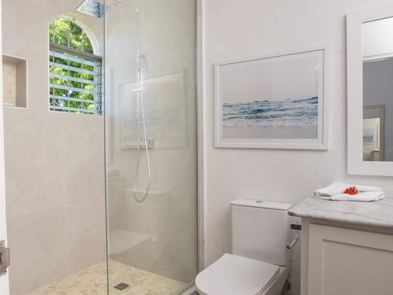 Secret Cove 2 , Beachfront villas Barbados , Paynes Bay , St James , West Coast Barbados  