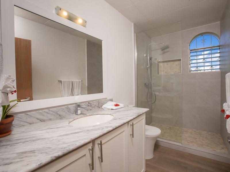 Secret Cove 2 , Beachfront villas Barbados , Paynes Bay , St James , West Coast Barbados  