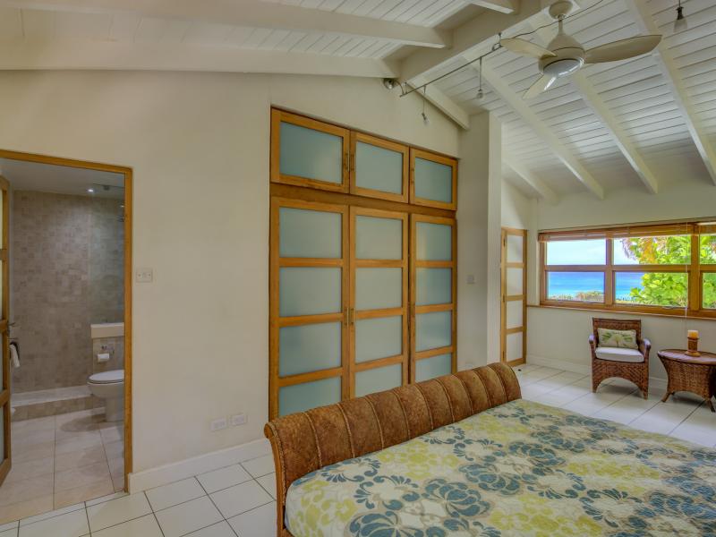 Thespina - Beachfront , St James  