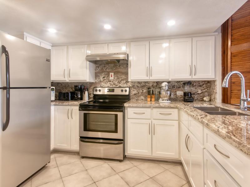 One Love , Montego Bay , Tryall  