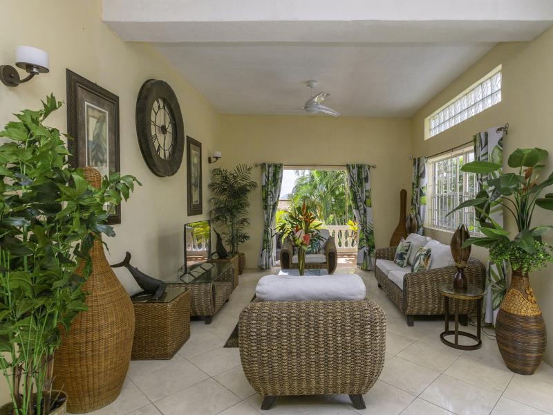 Villa Decaj , Cap Estate  