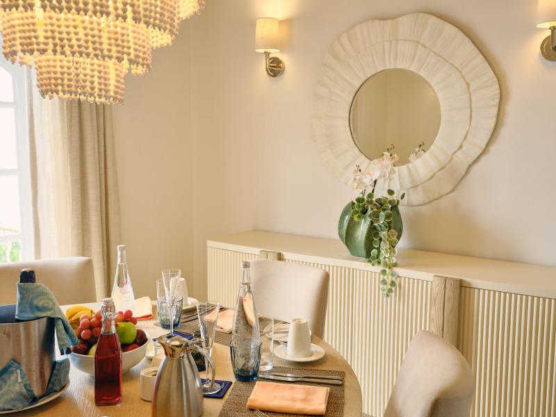 Villa Periwinkle , Gros lset  