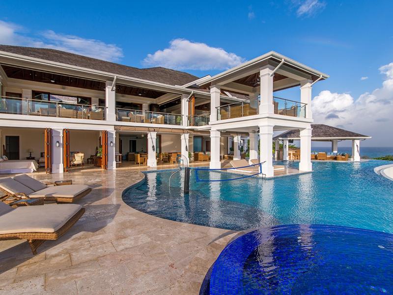 Dragonfly , Montego Bay , Tryall  