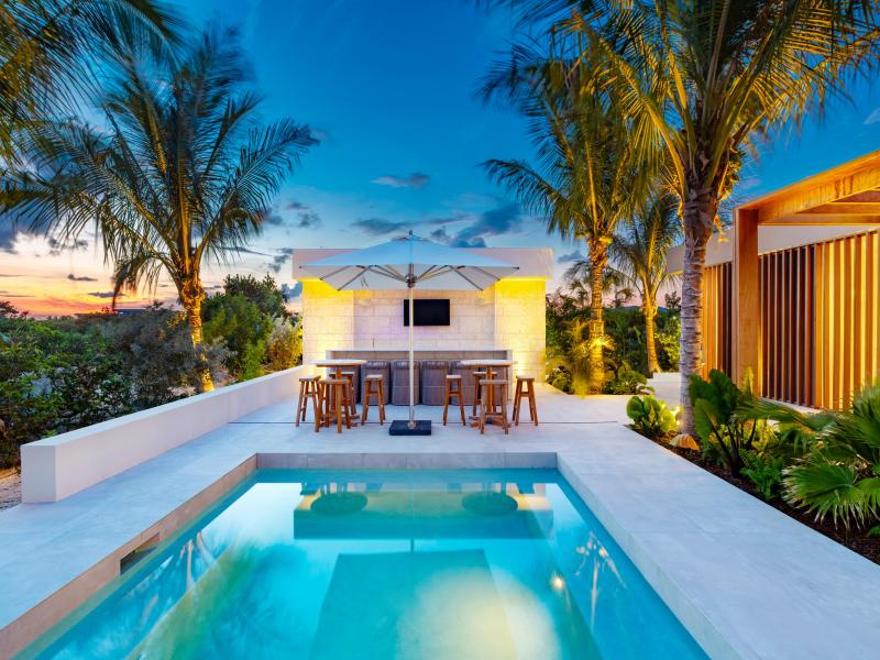 Dune House - Beachfront , Long Bay , Providenciales  