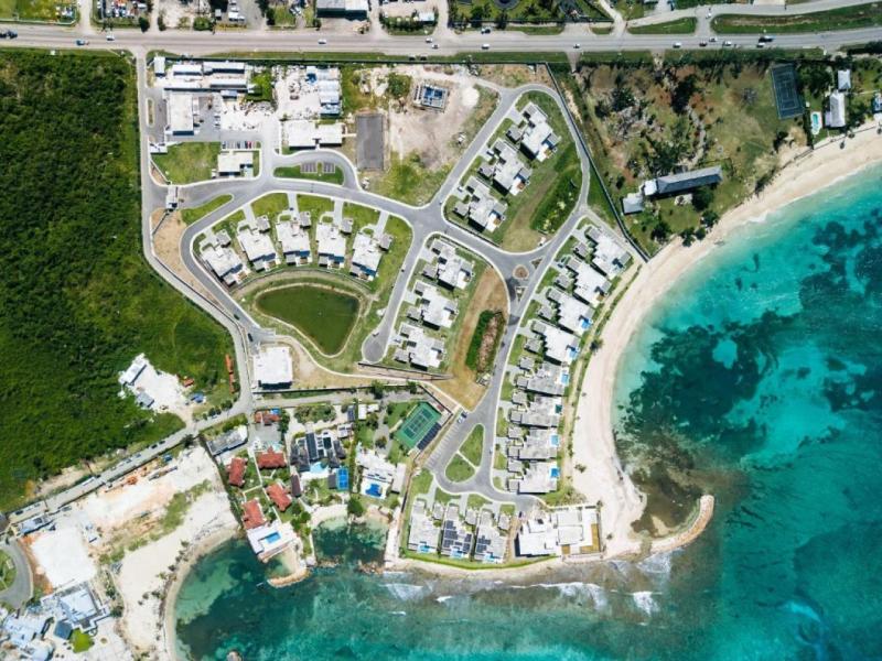 Endless - Palm Beach on Runaway Bay , Runaway Bay  