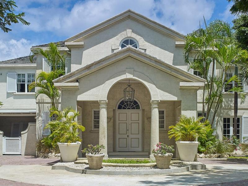 New Mansion - Beachfront , Beachfront villas Barbados , Fitts Village , Paynes Bay , St James , West Coast Barbados  