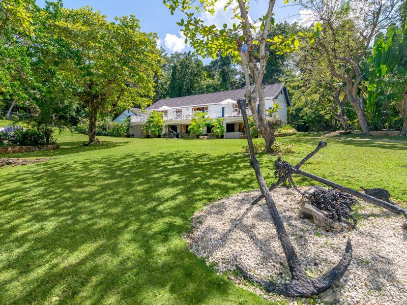 Frankfort , Ocho Rios  