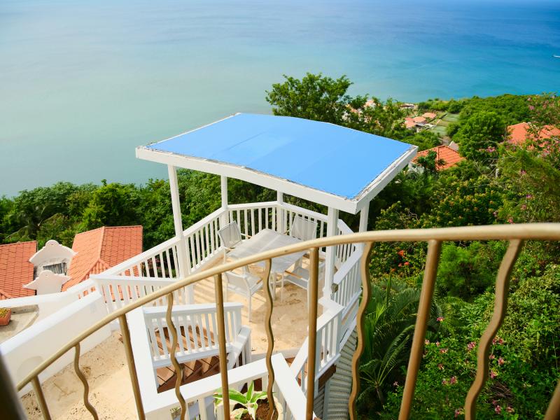 Villa Periwinkle , Gros lset  