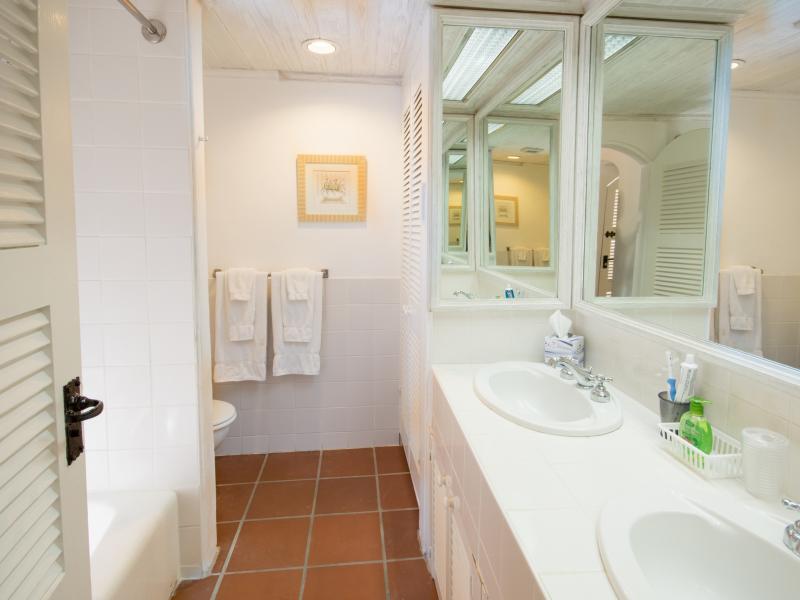 Glitter Bay 202 - Serenity , Beachfront villas Barbados , Glitter Bay , St James , West Coast Barbados  