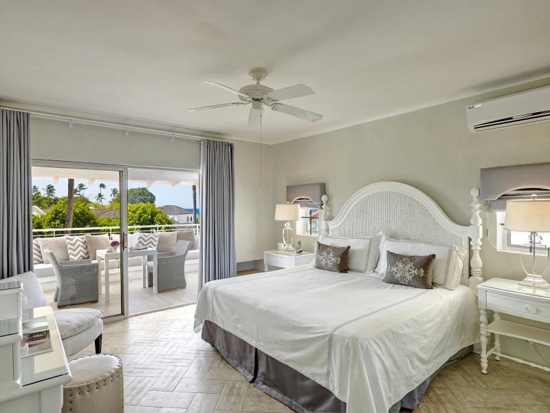 Glitter Bay 304 - Golden Sunset , Beachfront villas Barbados , Glitter Bay , Holetown , Porters , St James , West Coast Barbados  