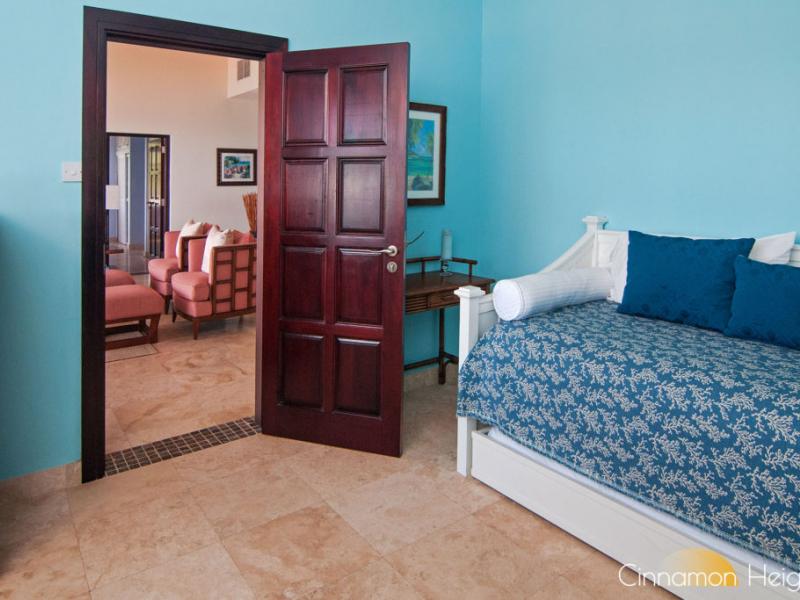 Cinnamon Heights  , Cinnamon Heights , St Georges  