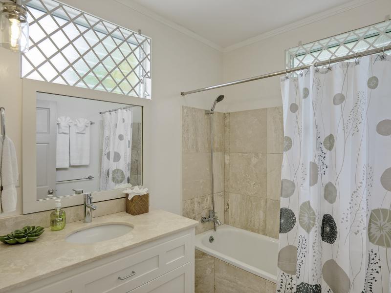 High Trees - Beachfront , Beachfront villas Barbados , Gibbes , St Peter , West Coast Barbados  