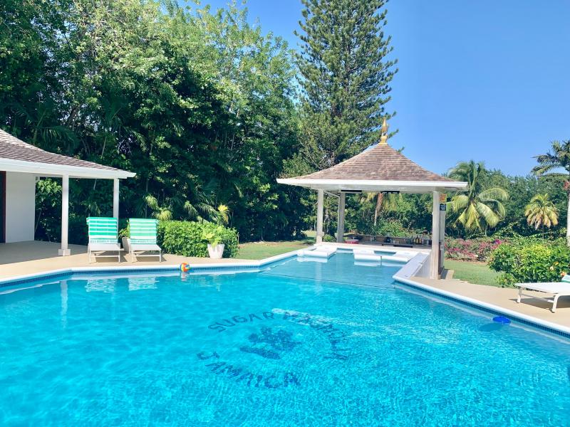 Sugar Magnolia , Montego Bay , Tryall  