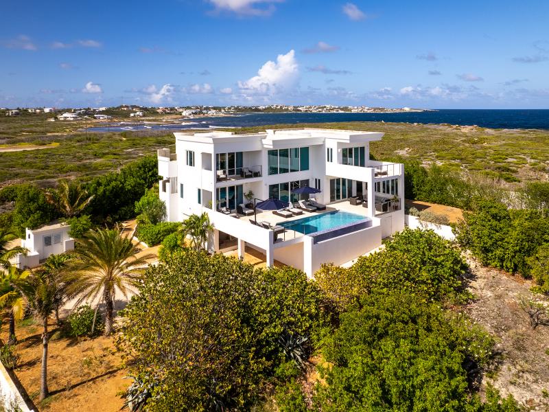 Tequila Sunrise Anguilla , Dropsey Bay  