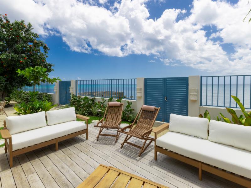 Kaiso - Beachfront , Beachfront villas Barbados , Fitts Village , St James , West Coast Barbados  