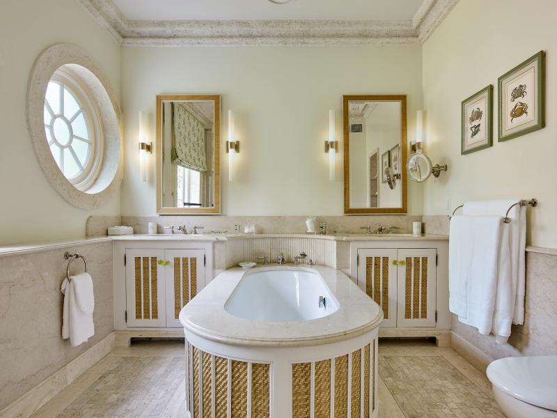 Laughing Waters - Sandy Lane Estate- Beachfront , Beachfront villas Barbados , Sandy Lane Beach , Sandy Lane Estate , St James , Waterfront villas Barbados , West Coast Barbados  