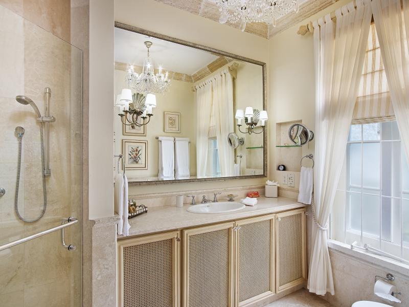 Leamington Pavilion - Beachfront , Beachfront villas Barbados , Speightstown , St Peter , West Coast Barbados  