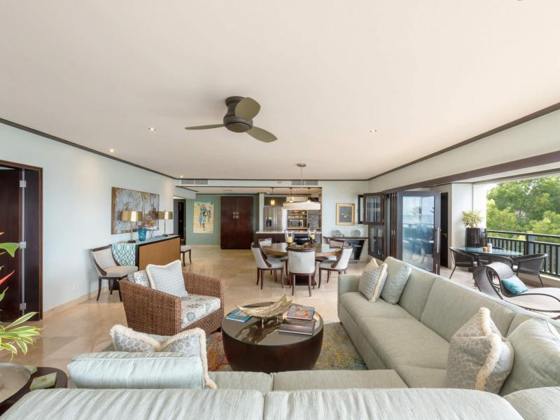 Coral Cove 14 - Crows Nest beachfront , Beachfront villas Barbados , Coral Cove , Paynes Bay , St James , West Coast Barbados  