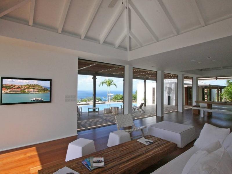 Rock U Villa , Route de Lurin  