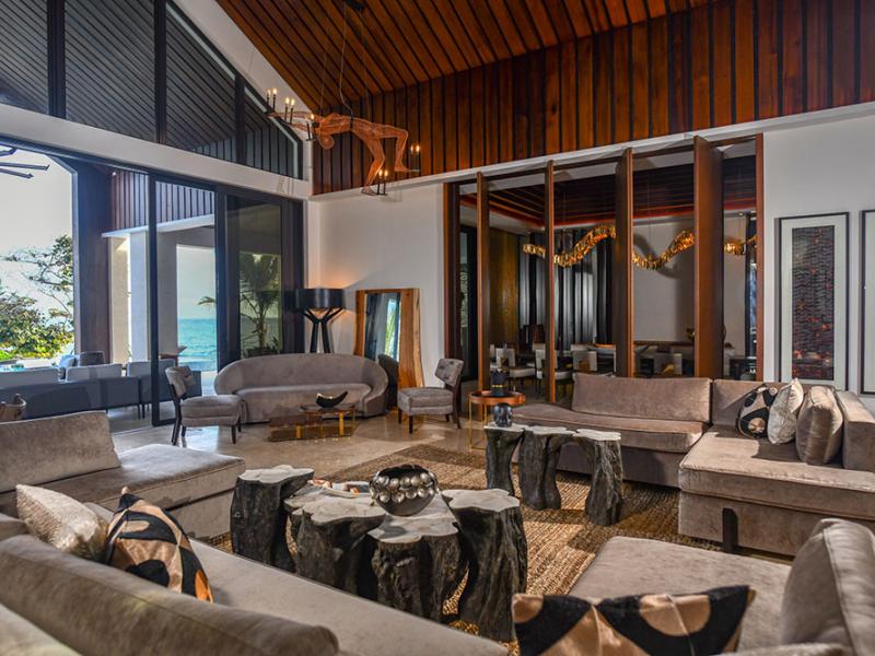 Oceans 8 , Montego Bay  