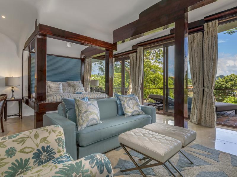 Mount Hartman Estate , L'Ance Aux Epines , Mount Hartman Bay  