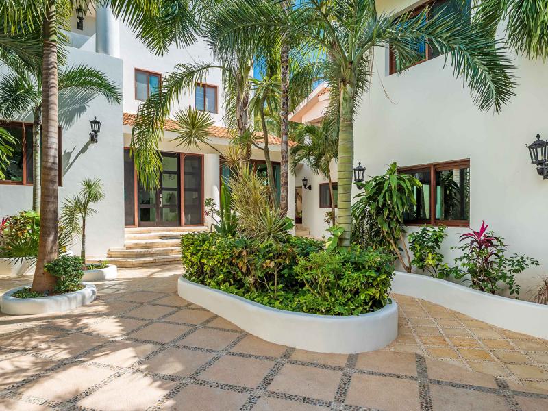 Villa Lola , Soliman Bay  