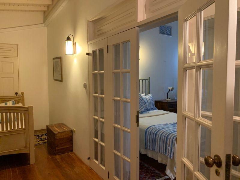 Villa Sapodilla , Mount Irvine  