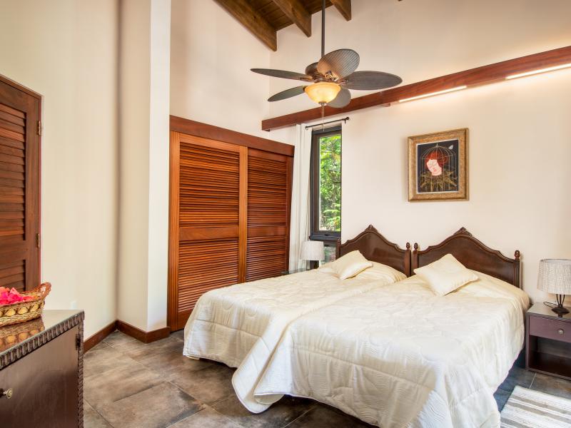 MyALL Tortola , Tortola  