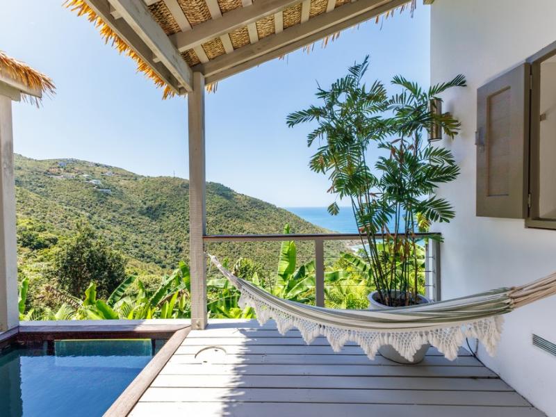 Nirvana. Tortola , Tortola  