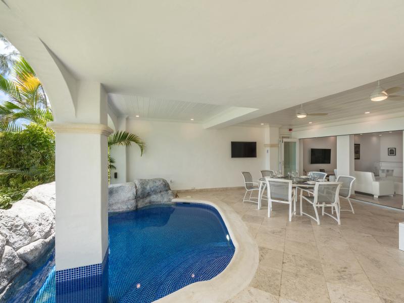 One Old Trees , Beachfront villas Barbados , Old Trees , Paynes Bay , St James , West Coast Barbados  