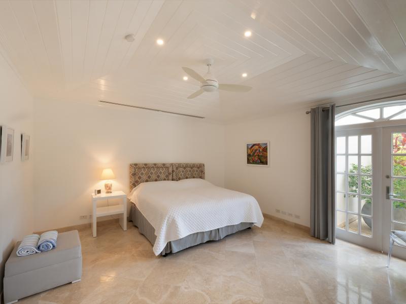 One Old Trees , Beachfront villas Barbados , Old Trees , Paynes Bay , St James , West Coast Barbados  