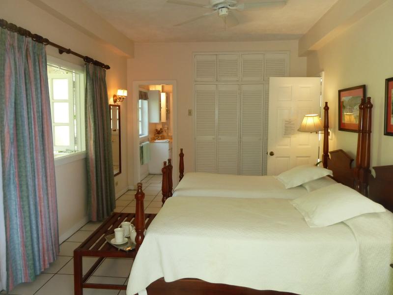 Plantation Beach Villas , Stonehaven Bay  