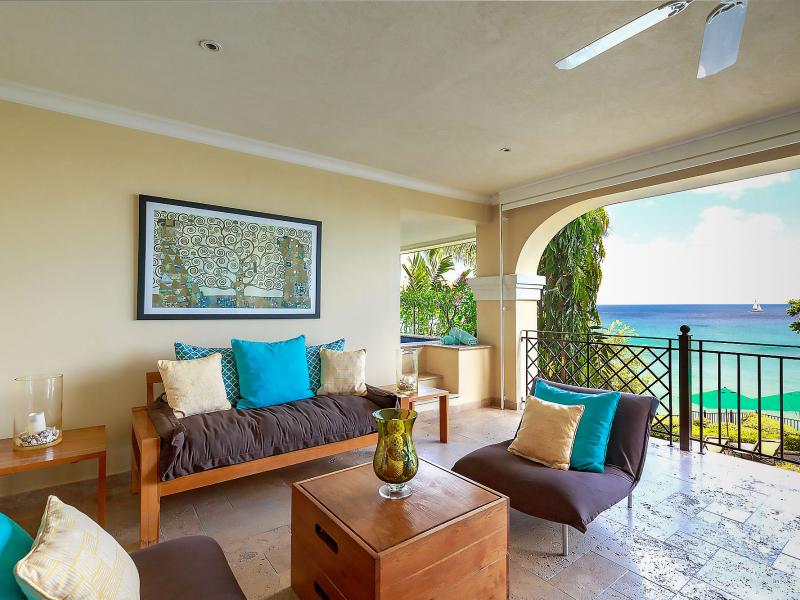 Sandy Cove 201 - Beachfront Paradise , Beachfront villas Barbados , Sandy Cove , St James , West Coast Barbados  