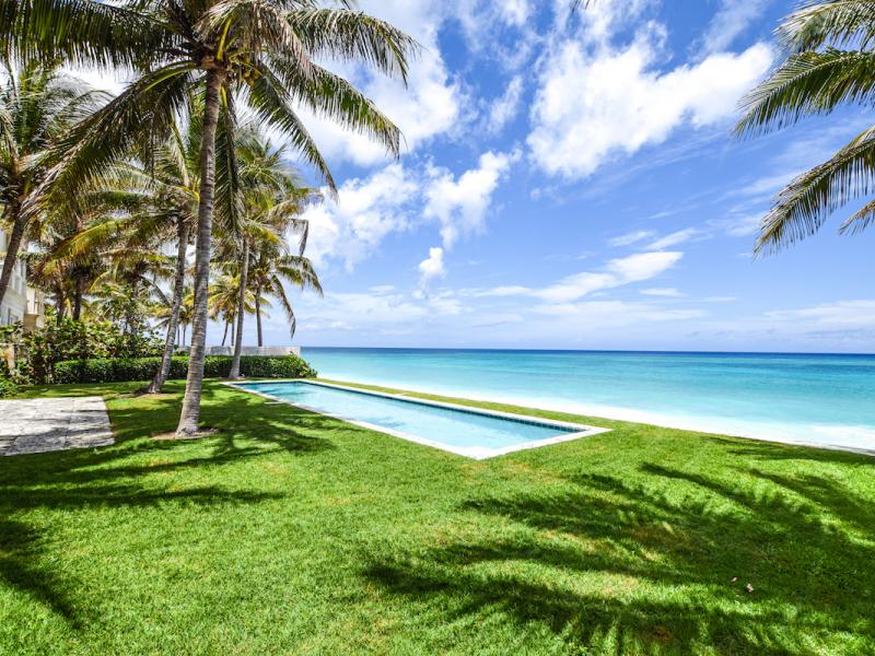 Paradise Beach Villa , Paradise Island  