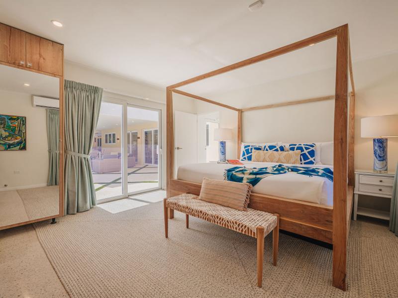 Pelican Beach Villa ,   