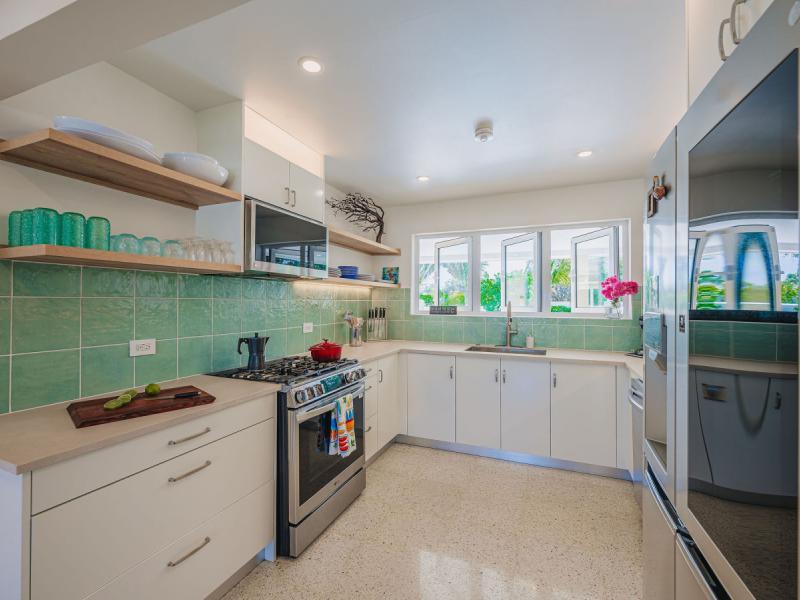 Pelican Beach Villa ,   