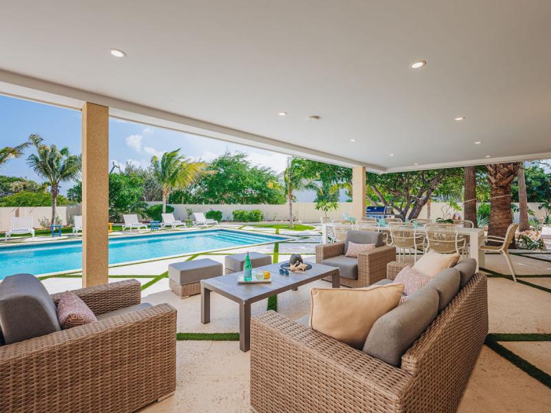 Pelican Beach Villa ,   