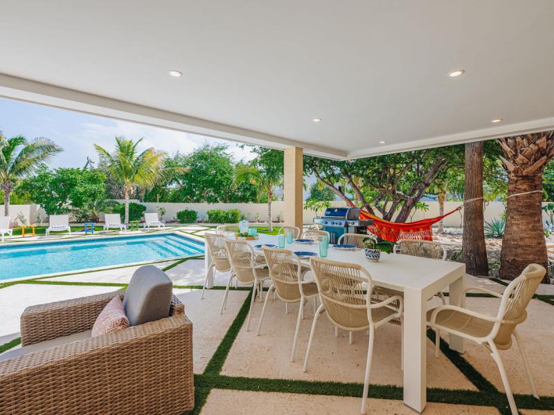 Pelican Beach Villa ,   
