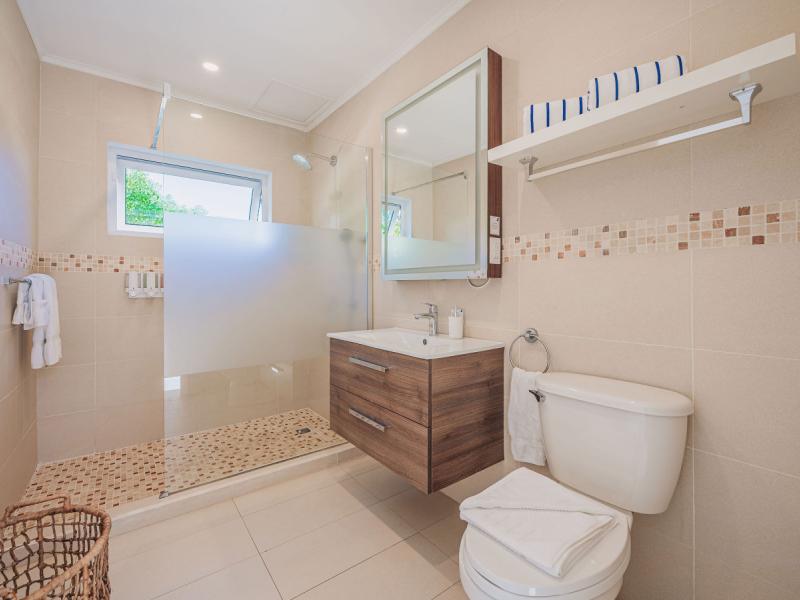 Pelican Beach Villa ,   