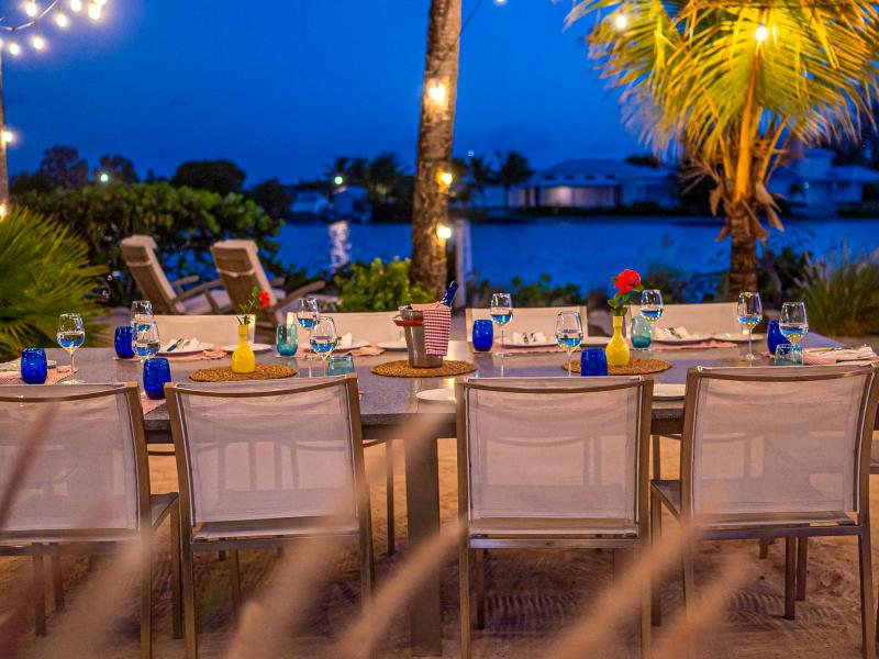 Palm One , Jolly Harbour  