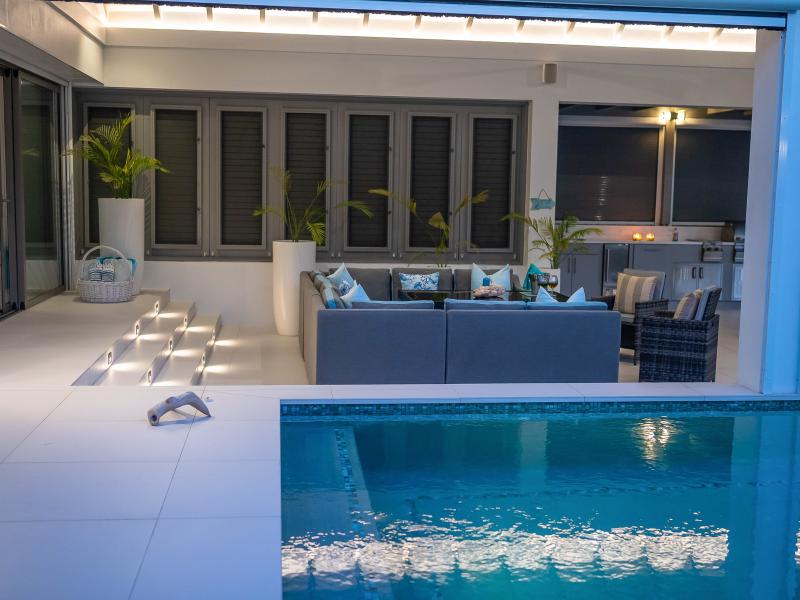 Jolly Beach House , Jolly Harbour  