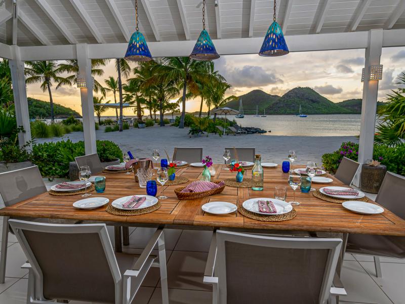 Palm One , Jolly Harbour  