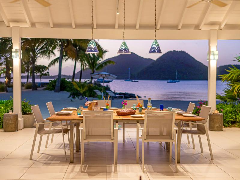 Palm One , Jolly Harbour  