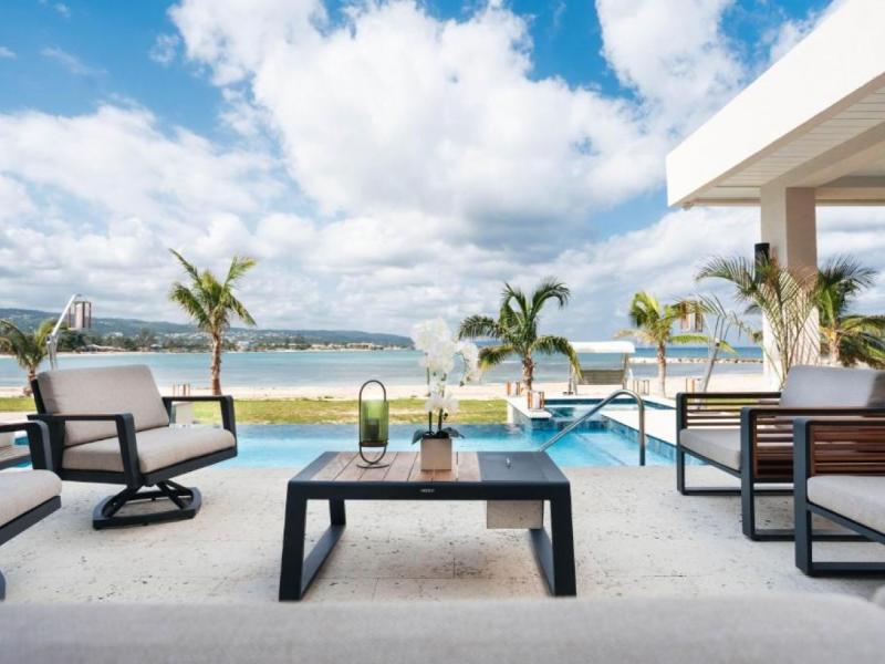 Poseidon's Shore - Palm Beach on Runaway Bay , Runaway Bay  