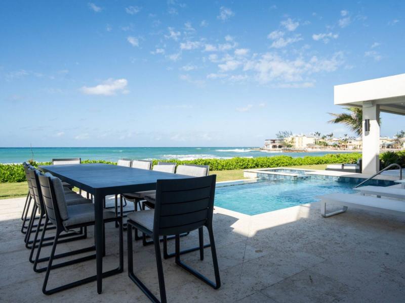 Poseidon's Shore - Palm Beach on Runaway Bay , Runaway Bay  