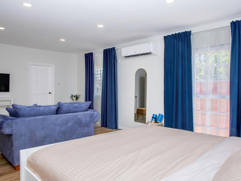 Hello Summer! , Rodney Bay  