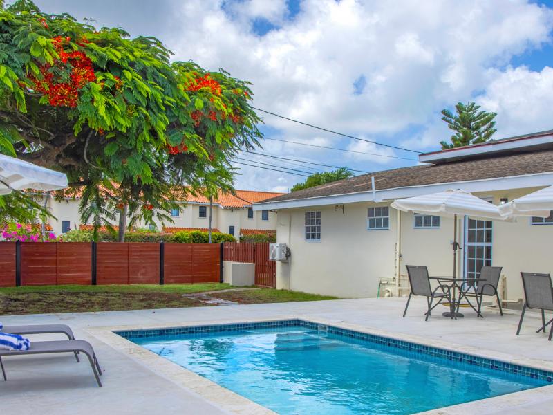 Hello Summer! , Rodney Bay  