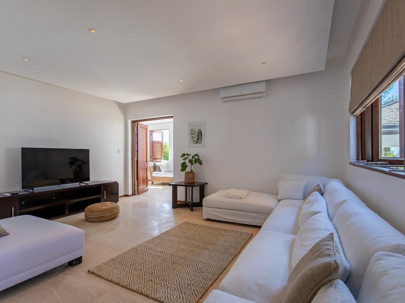 Sundeck House  , St James  